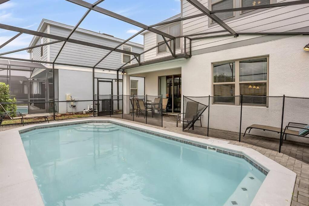 2440 One Of A Kind 5b Villa-pool&game