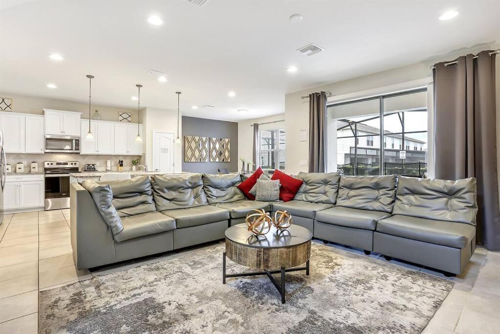 2440 One Of A Kind 5b Villa-pool&game * Kissimmee